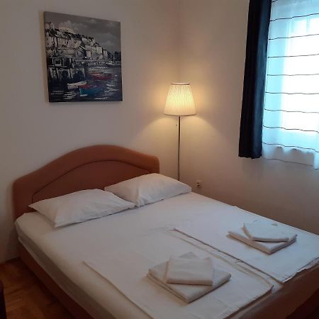 Apartment Conty On The Ground Floor Malinska Ngoại thất bức ảnh