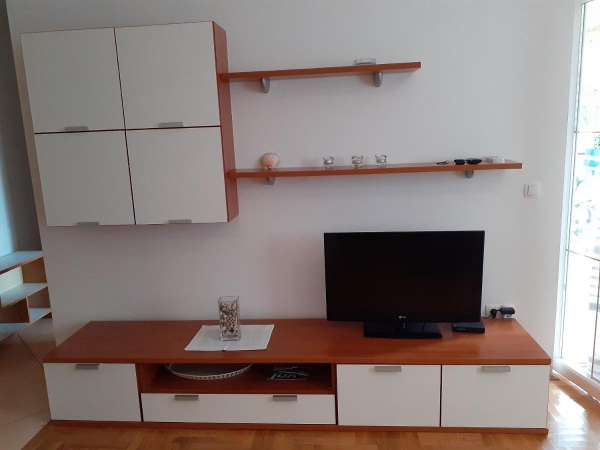 Apartment Conty On The Ground Floor Malinska Ngoại thất bức ảnh