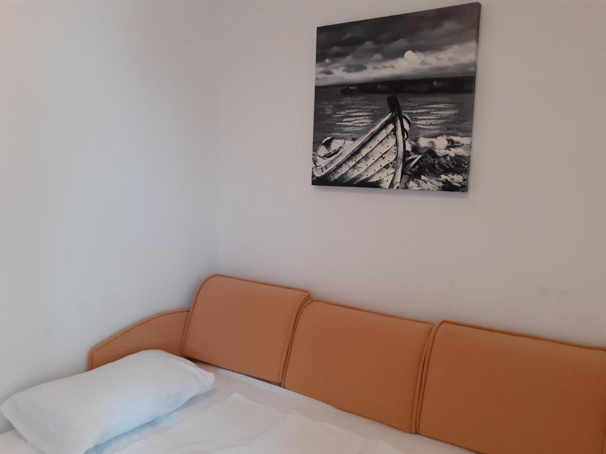 Apartment Conty On The Ground Floor Malinska Ngoại thất bức ảnh