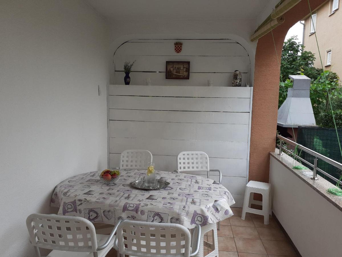 Apartment Conty On The Ground Floor Malinska Ngoại thất bức ảnh
