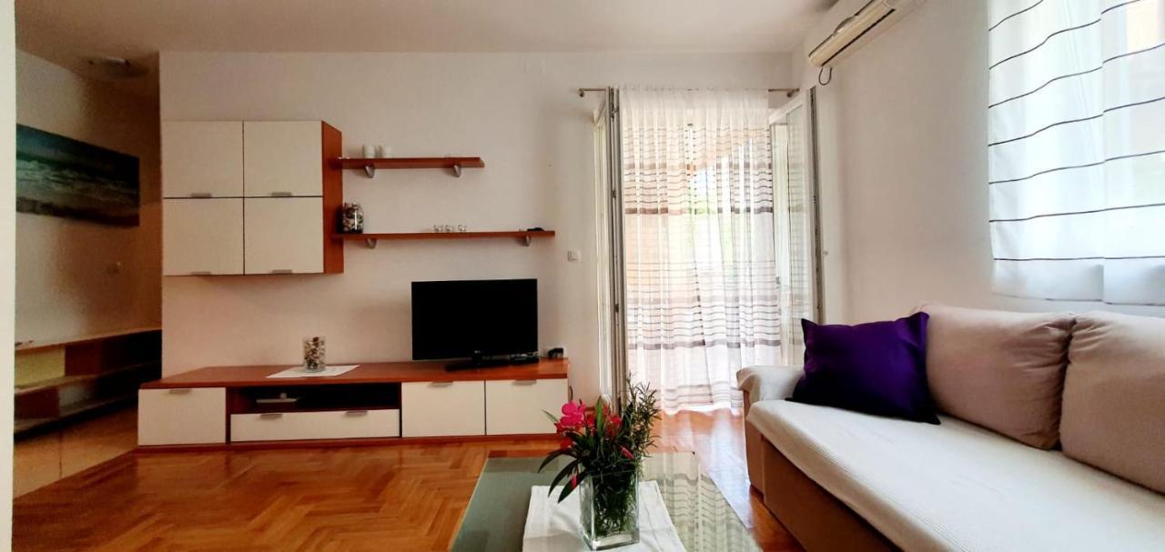 Apartment Conty On The Ground Floor Malinska Ngoại thất bức ảnh